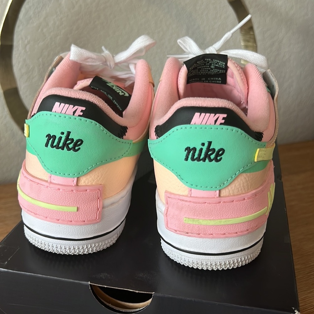 Women’s Air Force 1 Shadow - Picture 6 of 13